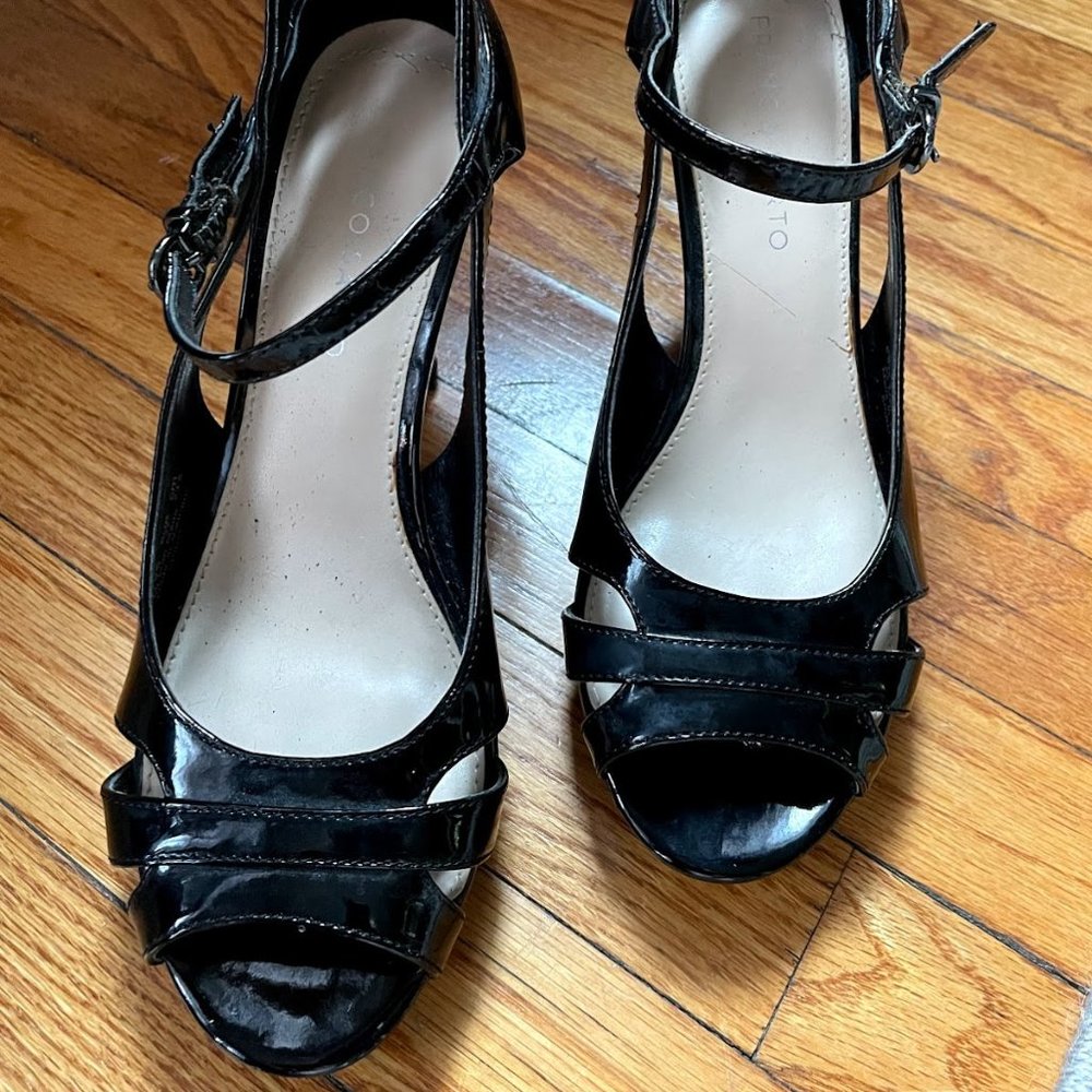 Black patent leather Franco Sarto 4" heels
